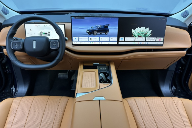 魏牌 蓝山 2025款 四驱 Max中控内饰7003