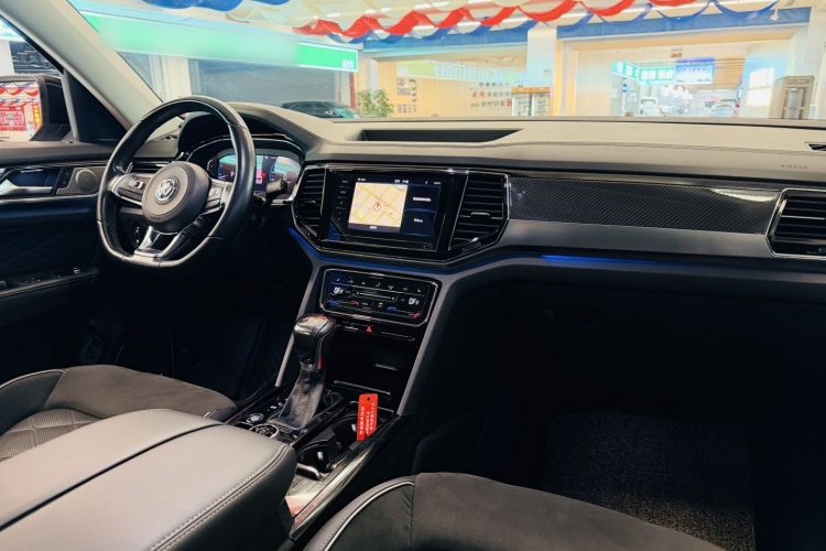 大众 途昂X 2019款 380TSI 四驱尊崇豪华版中控内饰7009