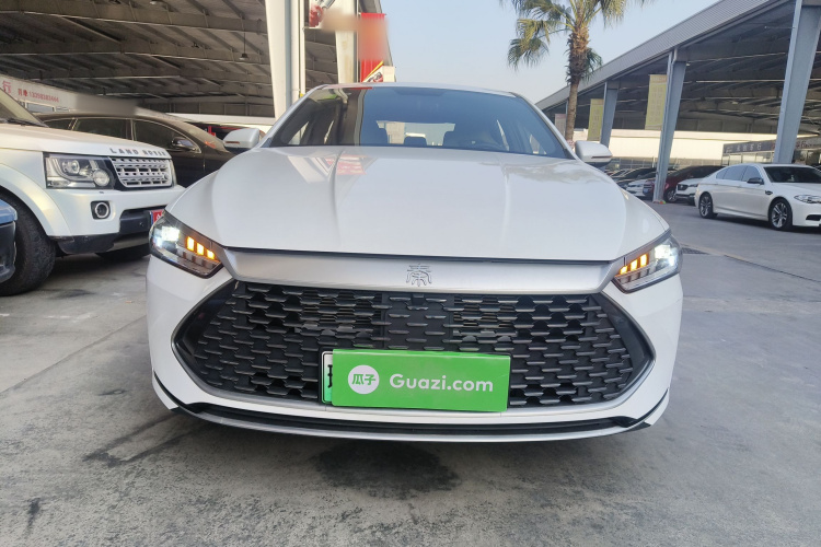 比亚迪 秦PLUS 2024款 荣耀版 DM-i 55KM领先型车身外观6001