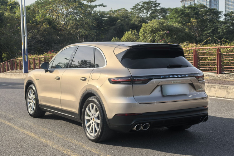 保时捷 Cayenne新能源 2019款 Cayenne E-Hybrid 2.0T车身外观6008