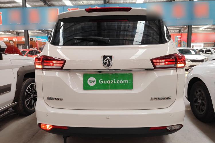 宝骏360 2019款 1.5L CVT精英型 国VI车身外观6004