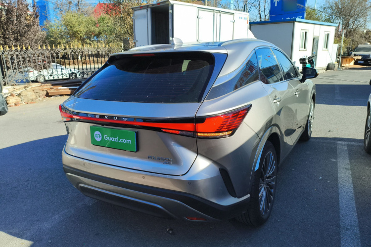 雷克萨斯RX 2023款 350h 四驱醇享版车身外观7