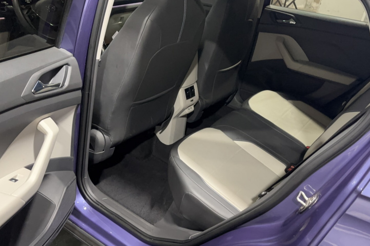 大众 途铠 2019款 280TSI DSG豪华版中控内饰7002