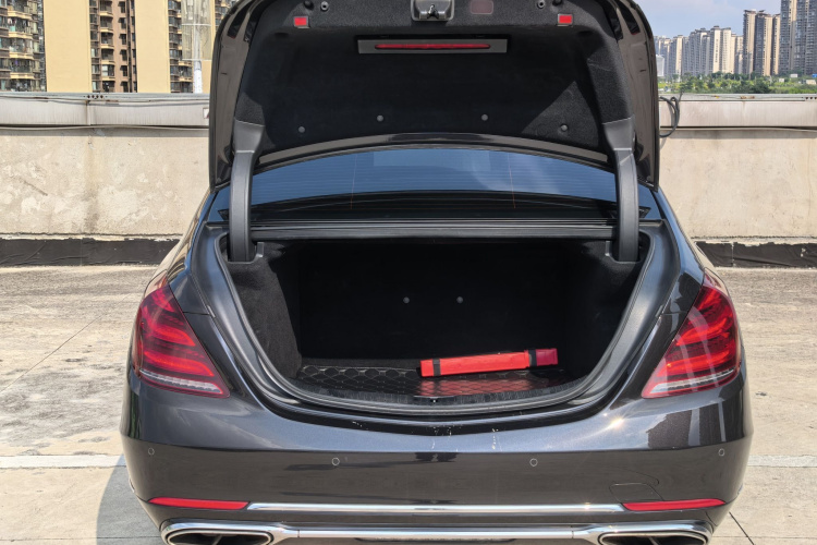 奔驰 迈巴赫S级 2020款 S 450 4MATIC 典藏版中控内饰7007