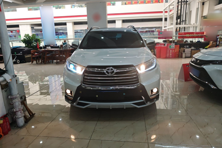 丰田 汉兰达 2017款 2.0T 四驱豪华版 7座车身外观6001