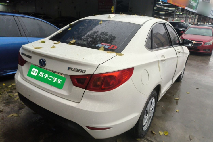 北汽新能源EU 2018款 EU快换乐途版车身外观6005