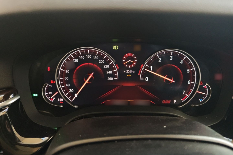 宝马5系 2018款 525Li 豪华套装局部细节14