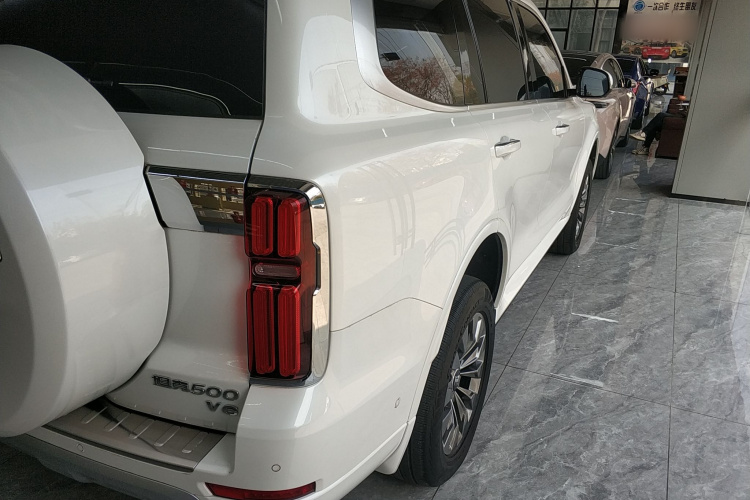 坦克500 2023款 3.0T 运动版 造境型 5座车身外观9