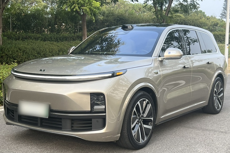 理想汽车 理想L9 2022款 Max车身外观1