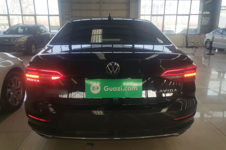 大众 朗逸 2021款 1.5L 手动舒适版车身外观6