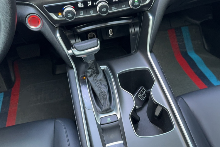 本田 雅阁 2018款 230TURBO 舒适版 国V局部细节18