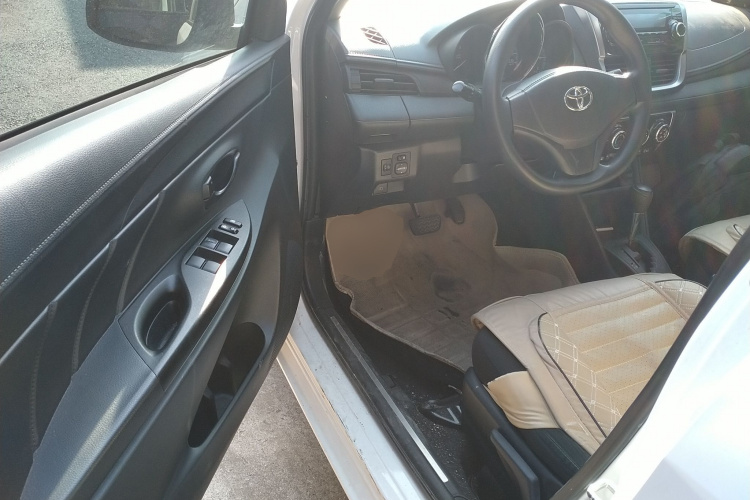 丰田 YARiS L 致炫 2016款 改款 1.5E CVT魅动版中控内饰20