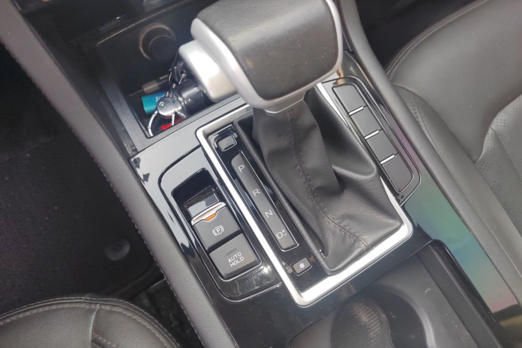 中国重汽VGV VGV U70 2021款 1.5T 自动优悦版 7座局部细节18