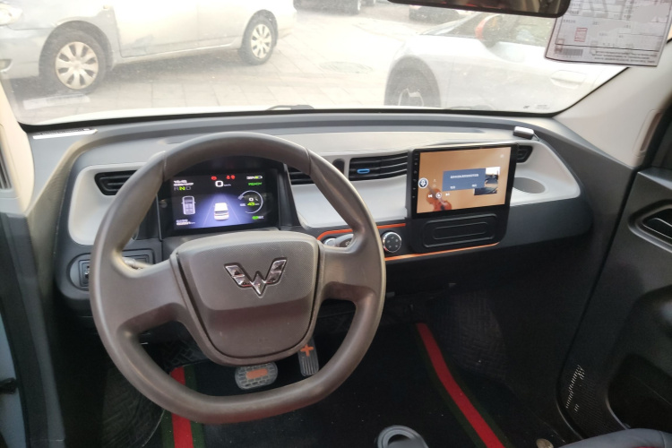 五菱汽车 宏光MINIEV 2020款 自在款 磷酸铁锂中控内饰12