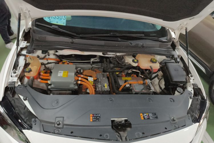 别克 微蓝6 2019款 互联智享型机舱底盘24