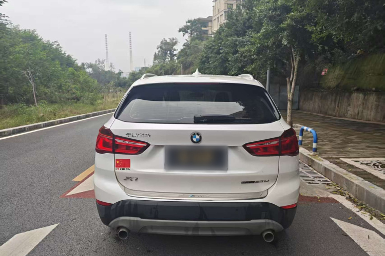 宝马X1 2019款 sDrive20Li 领先型车身外观6006