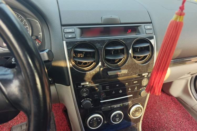 马自达6 2011款 2.0L 自动时尚型局部细节16