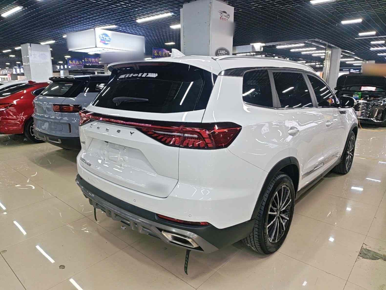 奇瑞 瑞虎8 PRO 2022款 290T 两驱浩瀚版 7座(5)