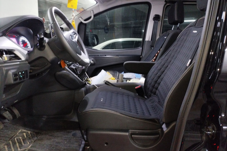 江淮瑞风 瑞风M3 2022款 1.5T 7座标准版中控内饰19