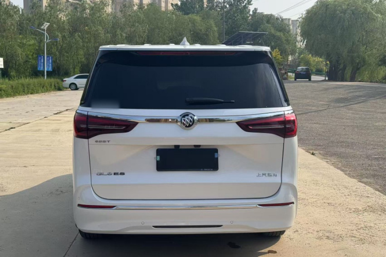 别克GL8 2020款 ES陆尊 653T 尊享型车身外观6005