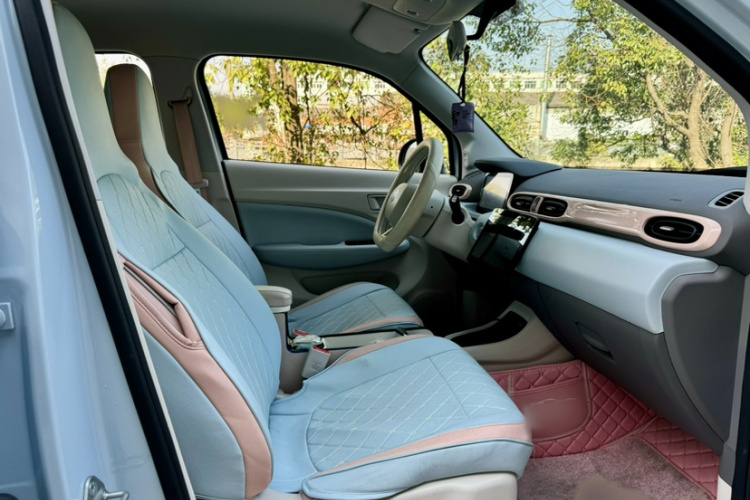 零跑汽车 零跑T03 2023款 403轻享版局部细节41