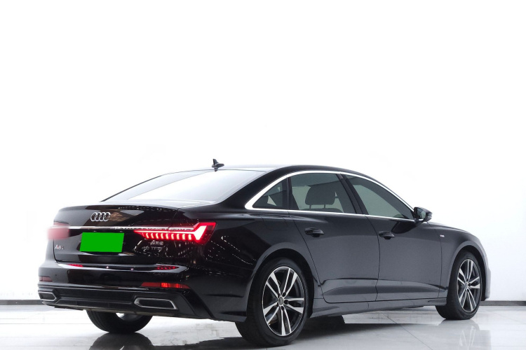 奥迪A6L 2019款 40 TFSI 豪华动感型车身外观6003