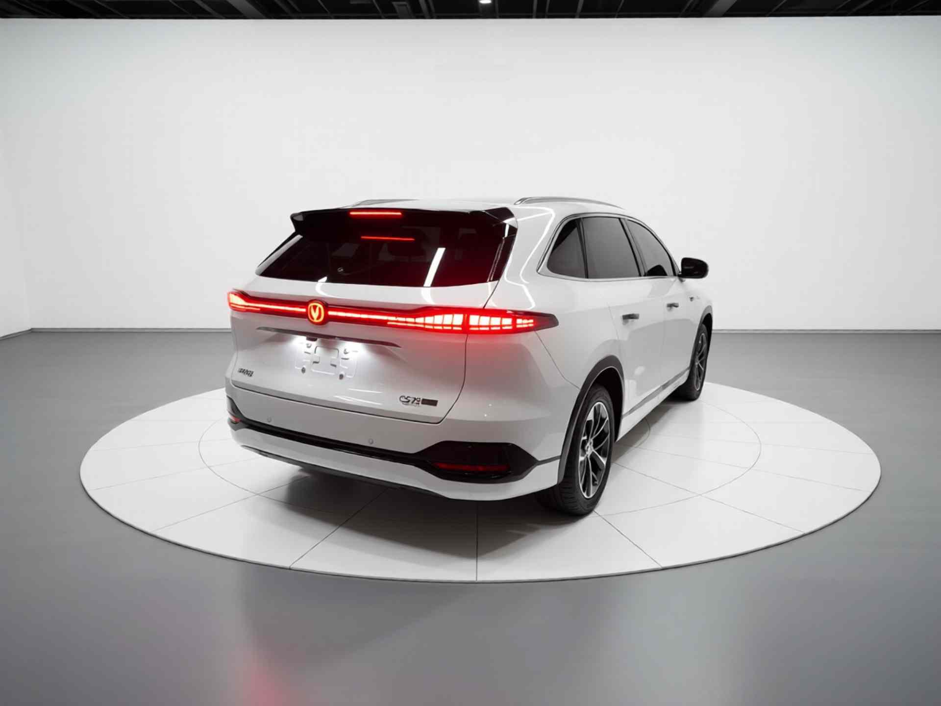 长安CS75 PLUS 2025款 第四代 1.5T 新蓝鲸 智慧尊享型(5)