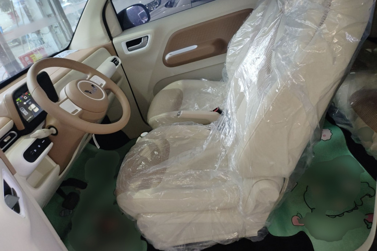 五菱汽车 宏光MINIEV 2024款 第三代 215km 进阶版中控内饰19