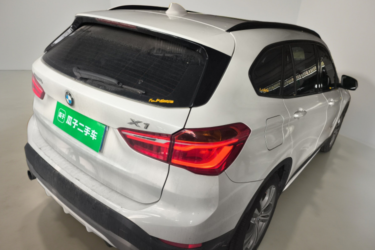 宝马X1 2018款 sDrive18Li 尊享型车身外观7