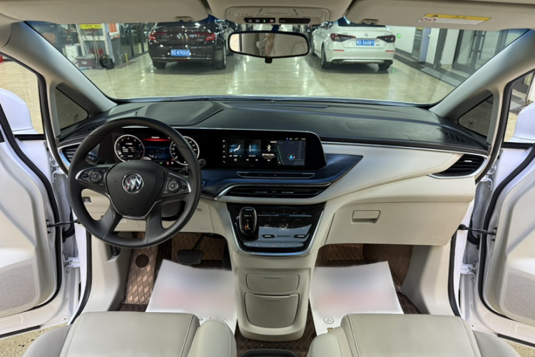 别克GL8 2023款 ES陆尊 舒适型中控内饰7001