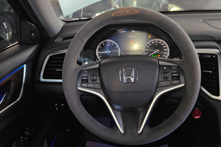 本田UR-V 2017款 370TURBO 两驱尊贵版 国V局部细节13