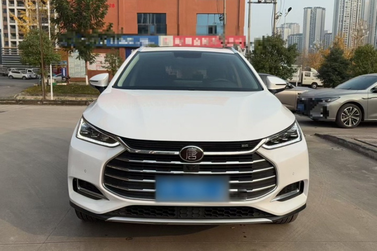比亚迪 唐 2018款 2.0T 自动智联尊贵型 7座 国V车身外观6010
