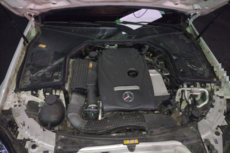 奔驰C级 2015款 C 200 L 4MATIC 运动版局部细节24