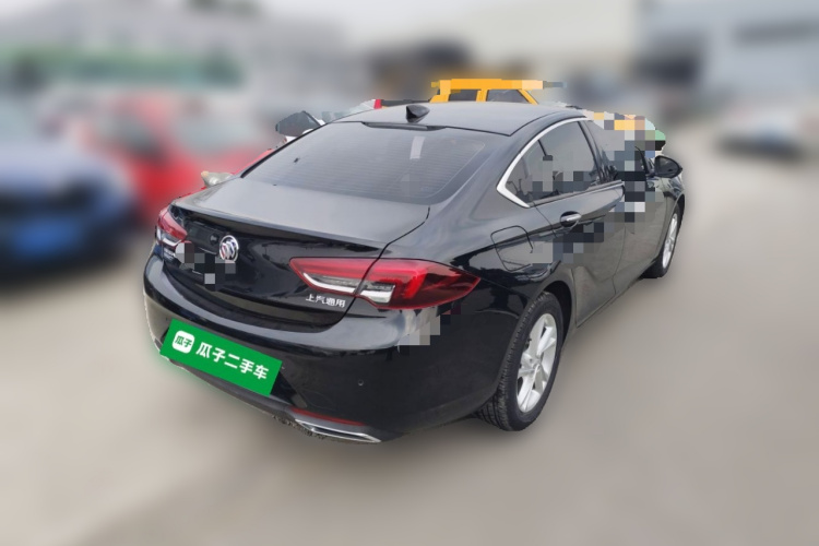 别克 君威 2023款 552T 智享型车身外观7