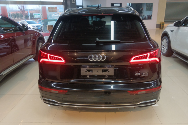 奥迪Q5L 2020款 改款 40 TFSI 荣享时尚型车身外观6