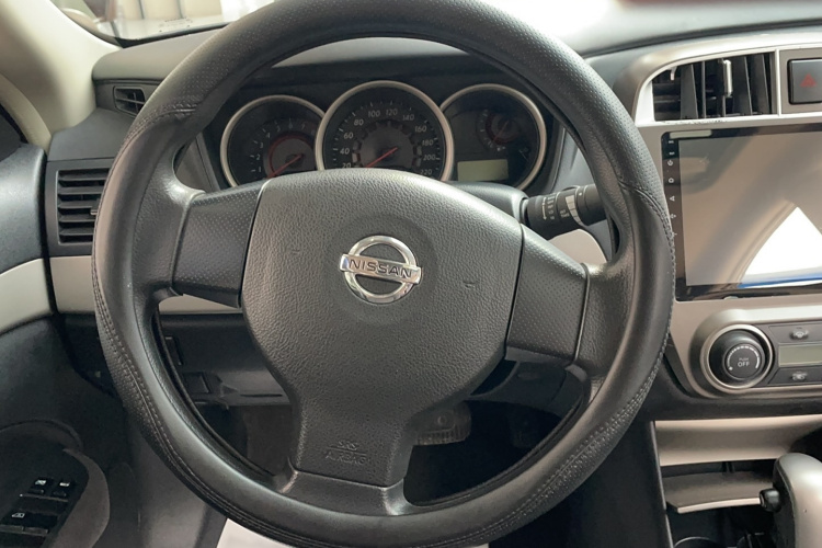 日产 轩逸 2016款 经典 1.6XE 自动领先版局部细节13