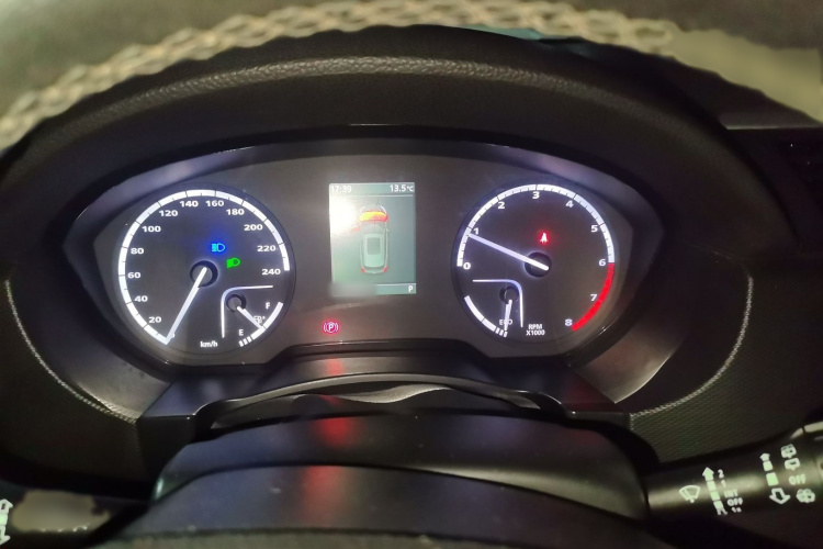 观致5 2018款 改款 1.6T 自动领先型局部细节14