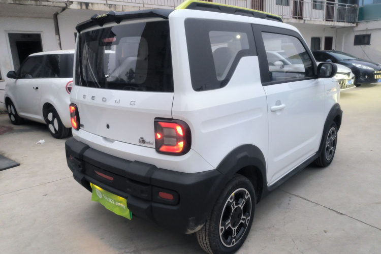 吉利银河 2025款 210km 熊猫骑士车身外观7