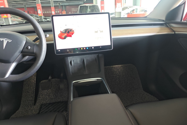 特斯拉 Model Y 2021款 长续航全轮驱动版局部细节16