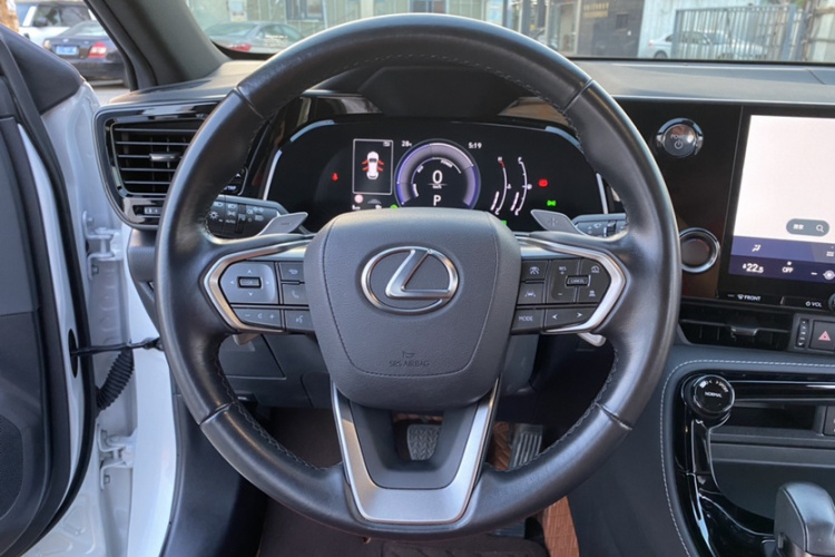 雷克萨斯NX 2023款 350h 前驱 创驰版局部细节13