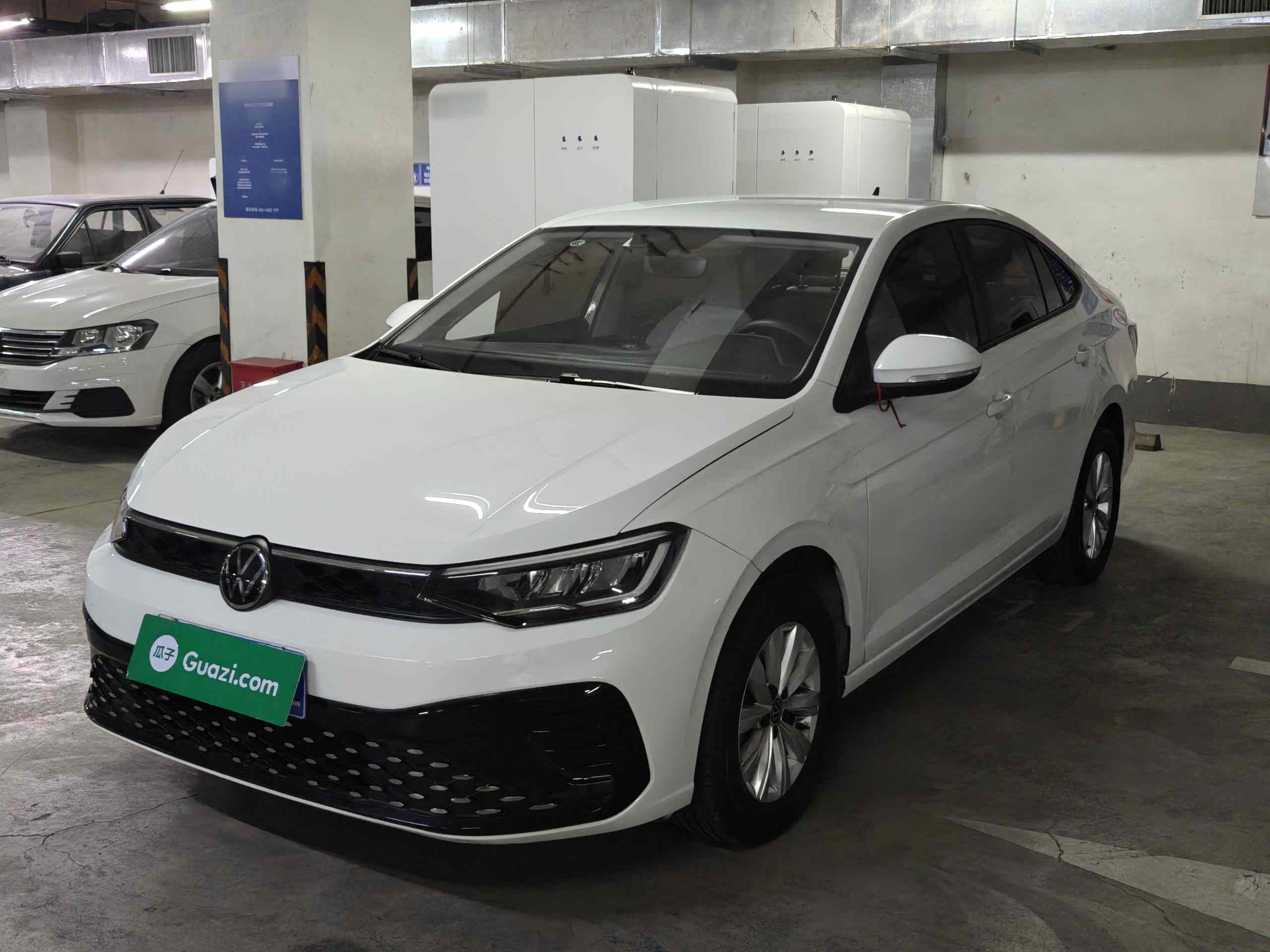 大众 朗逸 2023款 新锐 1.5L 自动出众新逸版(2)