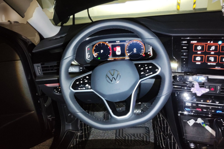 大众 帕萨特 2024款 380TSI 豪华版中控内饰13