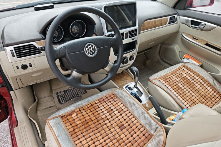 别克 凯越 2015款 1.5L 自动经典型中控内饰7003