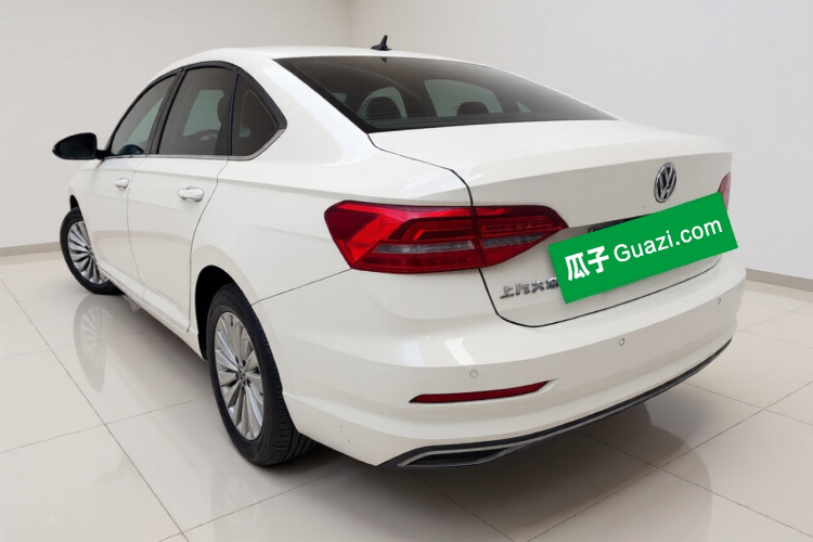 大众 朗逸 2019款 1.5L 自动舒适版 国VI车身外观5