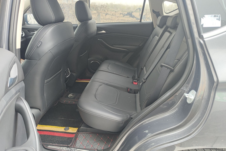 比亚迪 宋 2021款 经典版 1.5T 自动精英型中控内饰21