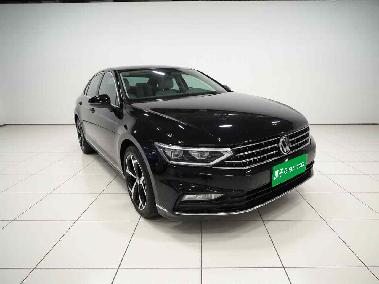 大众 迈腾 2023款 200万辆纪念版 330TSI DSG领先型(5)