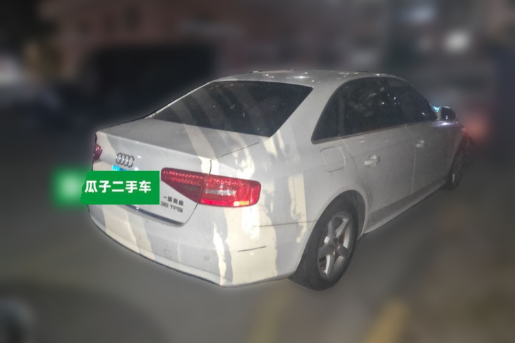 奥迪A4L 2015款 35 TFSI 自动标准型车身外观6005