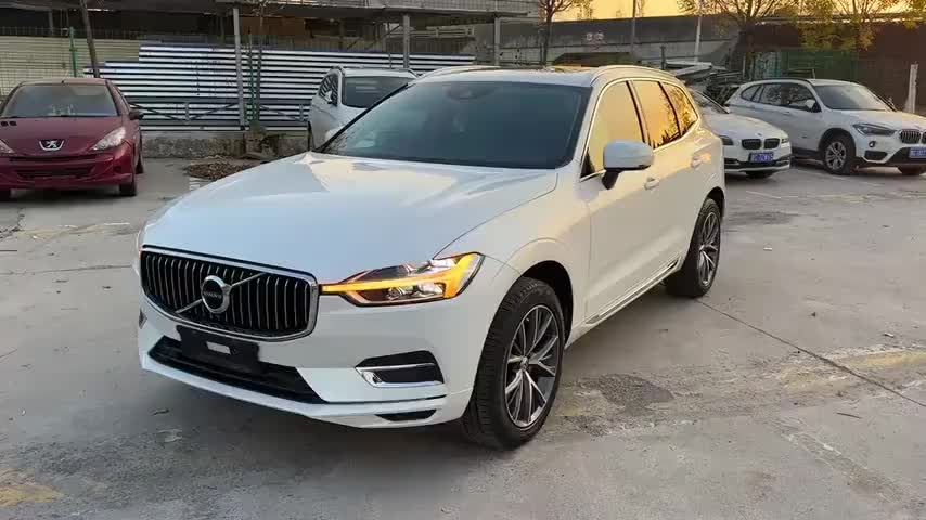 沃尔沃XC60 2020款 T5 四驱智远豪华版实拍1