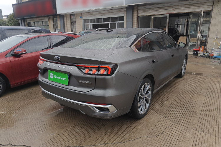 福特 蒙迪欧 2022款 EcoBoost 245 至尊型车身外观7