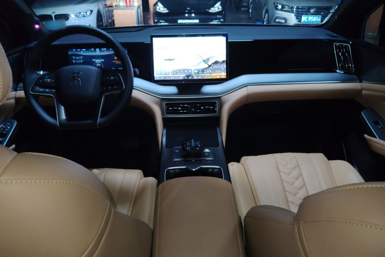 比亚迪 宋L DM-i 2024款 112km 超越型中控内饰12